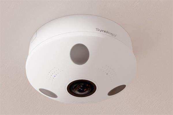 Synology™ FC600 - 360° panoramatická kamera s AI