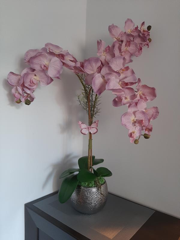 Umelá Orchidea v keramickom kvetináči ružová