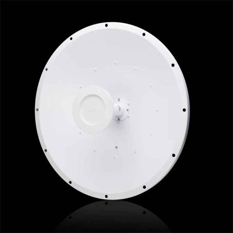 Ubiquiti 3 GHz, 26 dBi antenna ideal for long range Point-to